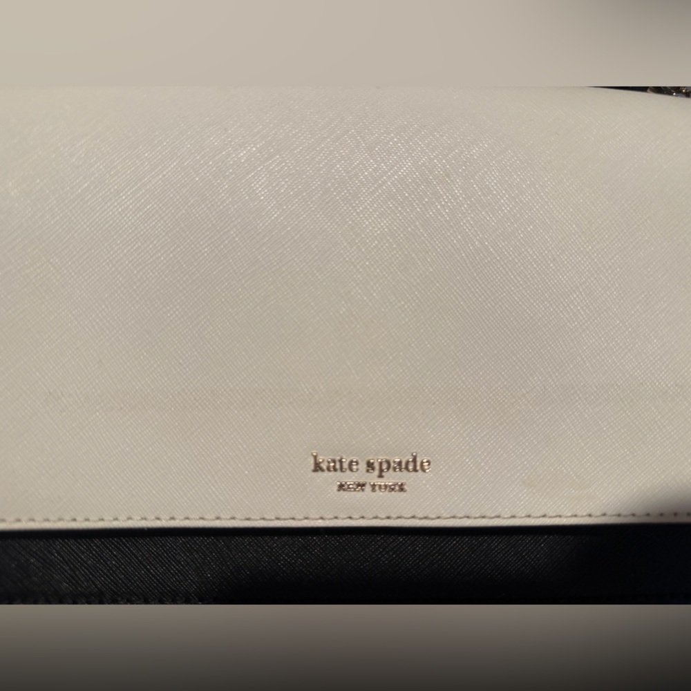 Kate Spade New York Women's Madison Saffiano Leather Convertible Crossbody Bag - Picture 8 of 10